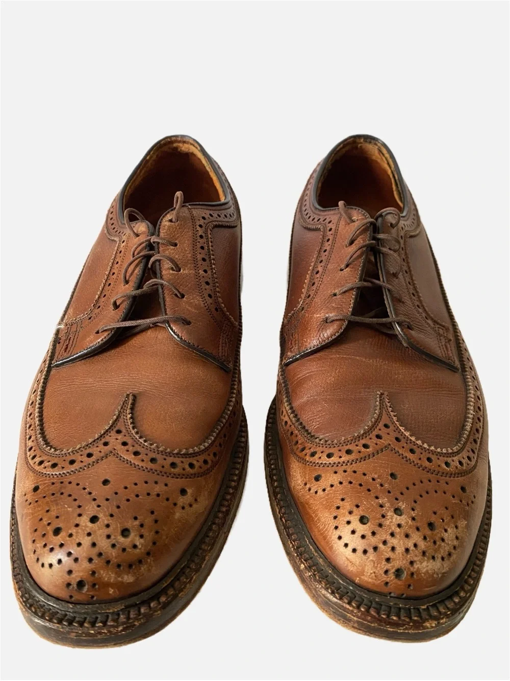 Vintage Florsheim Shoe Imperial Quality Kenmoore Long wing Wingtip Oxfords
